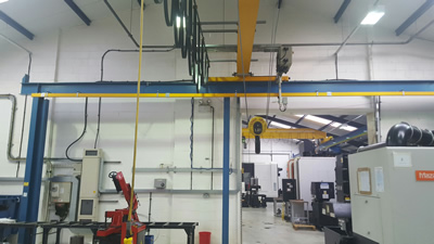 free standing crane steel